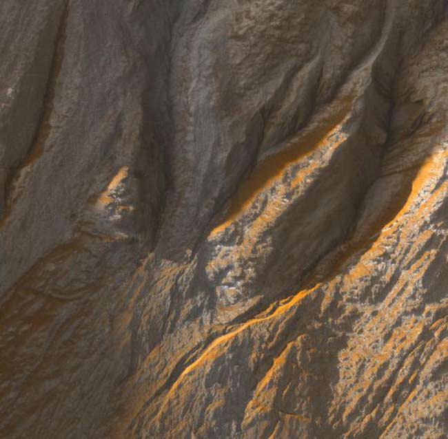'Another New Mars': NASA Orbiter Ready for Red Planet Science