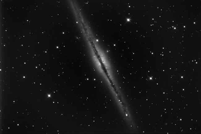 New Telescope Photographs Edge-on Galaxy