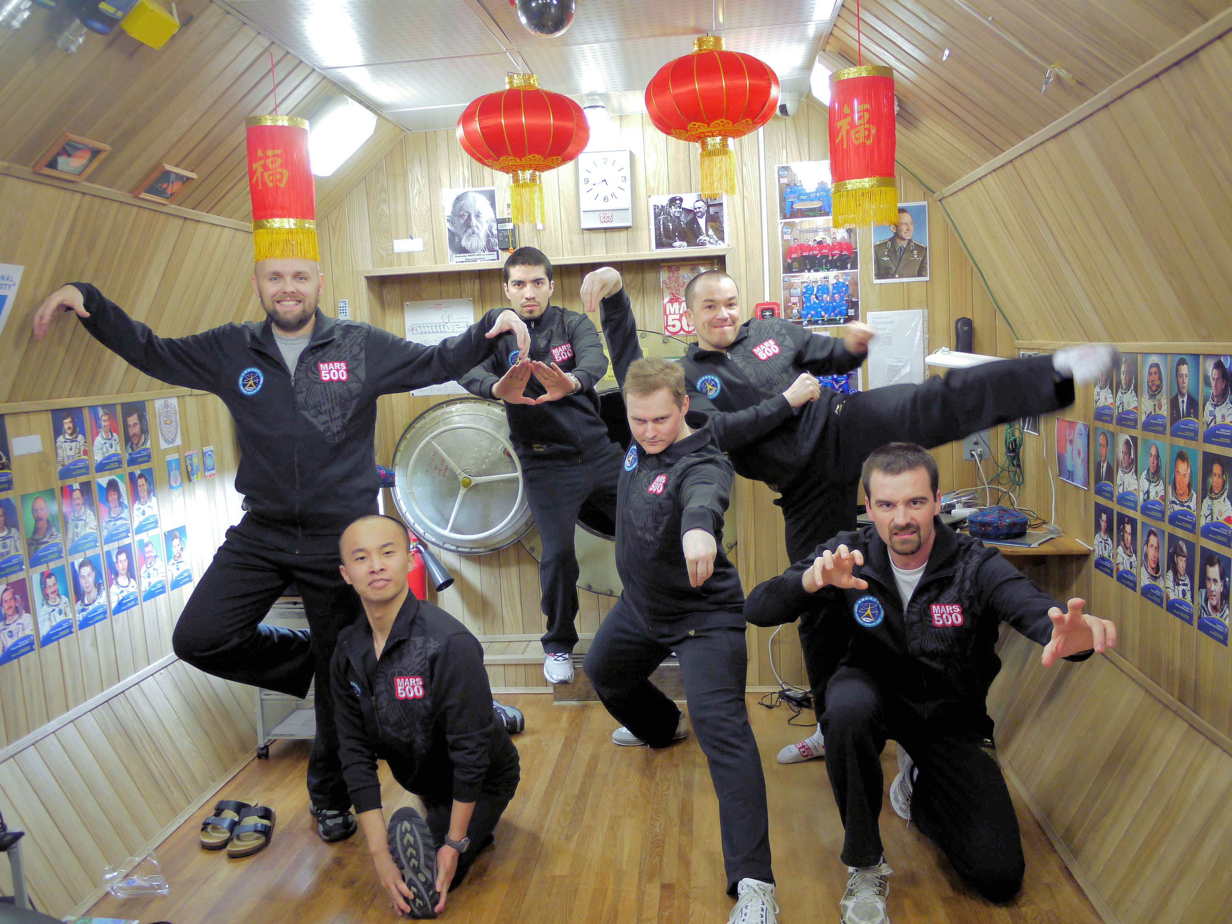 Mars500 Crew on Chinese New Year