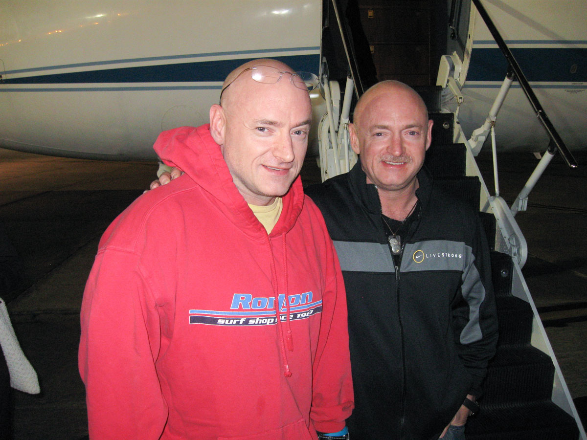 NASA's Kelly Astronaut Twins Reunited
