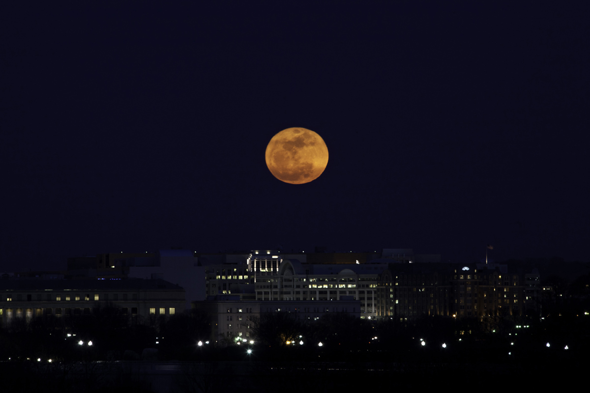 U.S. Capitol Meet the Supermoon