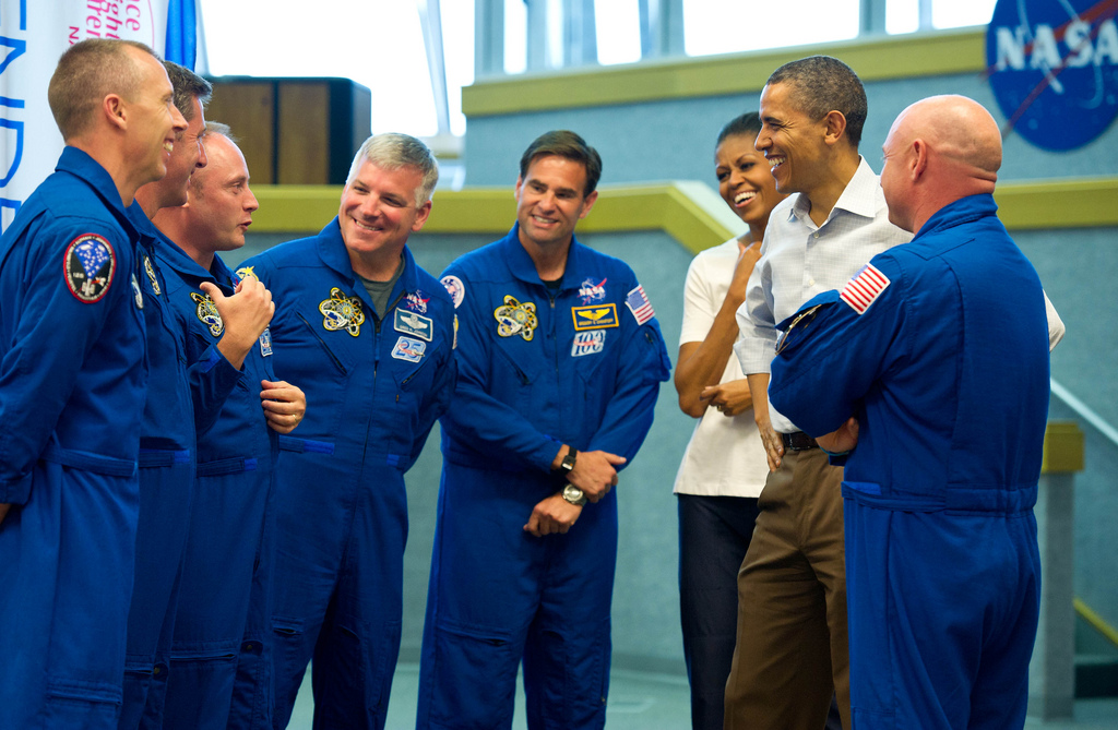 President Obama Meets the STS-134 Crew
