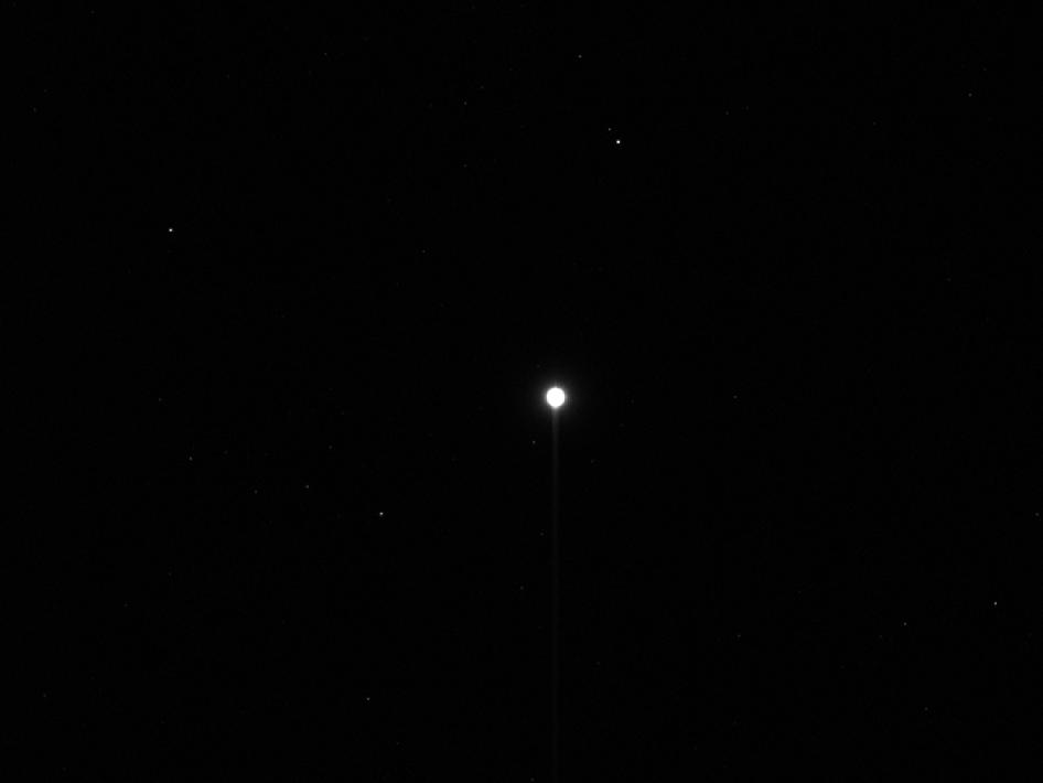 Asteroid Vesta Photo - NASA's Dawn Spacecraft