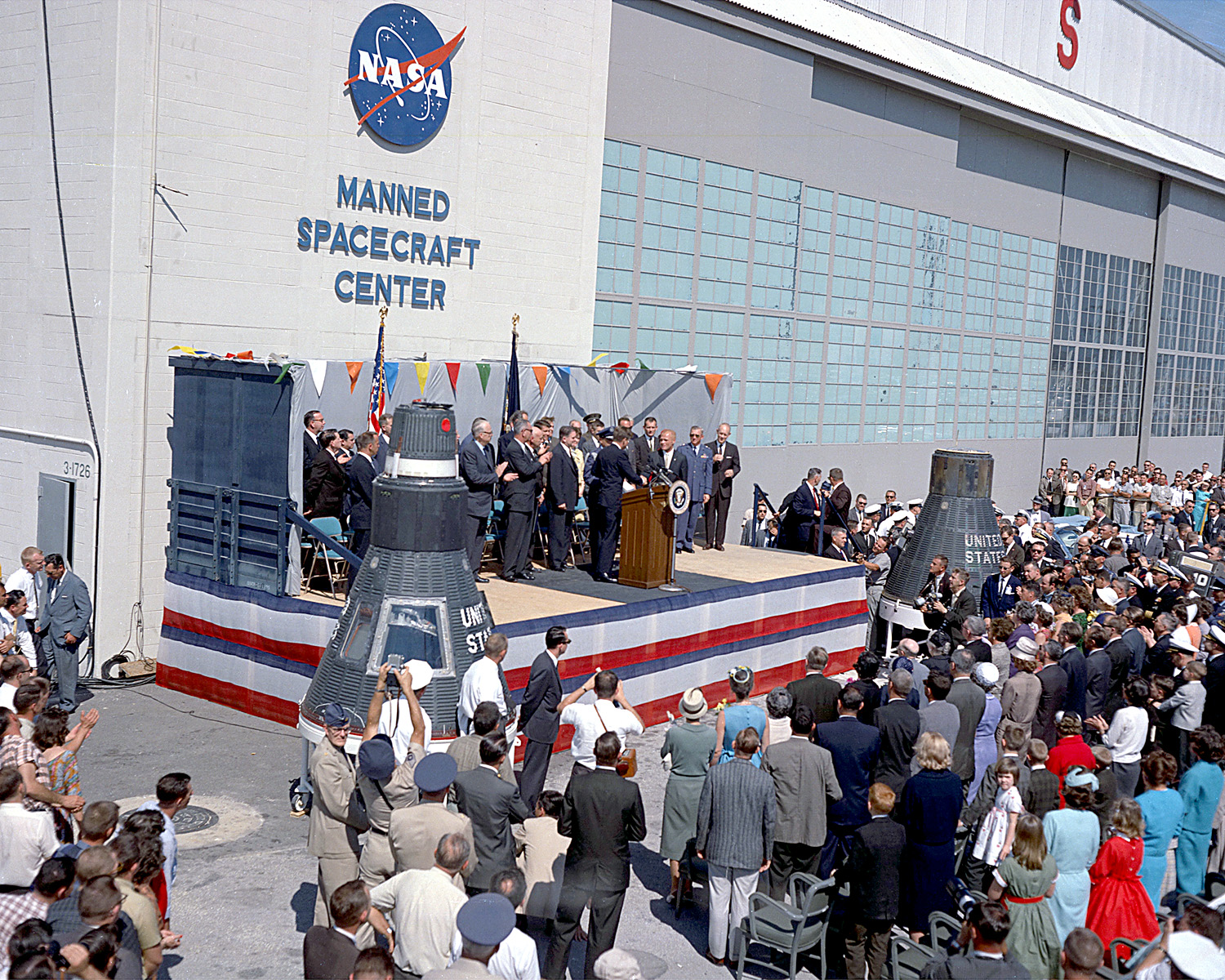 Astronaut Honors in Living Color