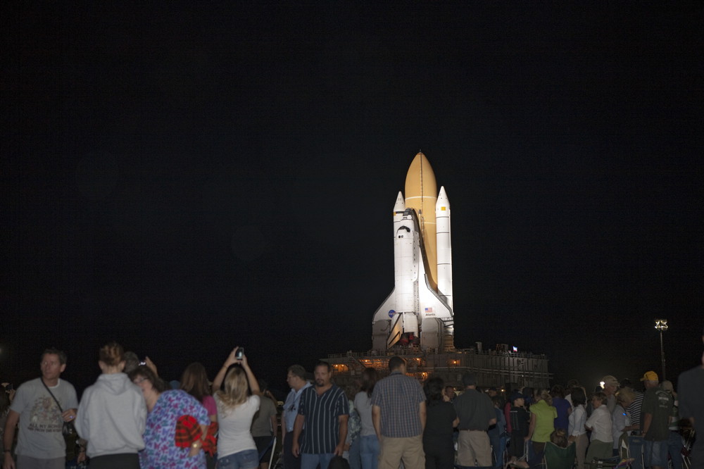 Atlantis Rolls Out with Spectators