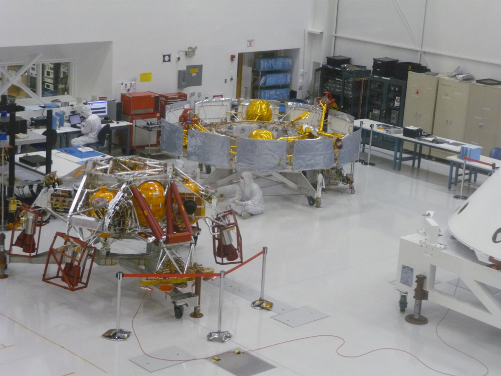 Mars Science Laboratory entry-descent-landing system and cruise stage
