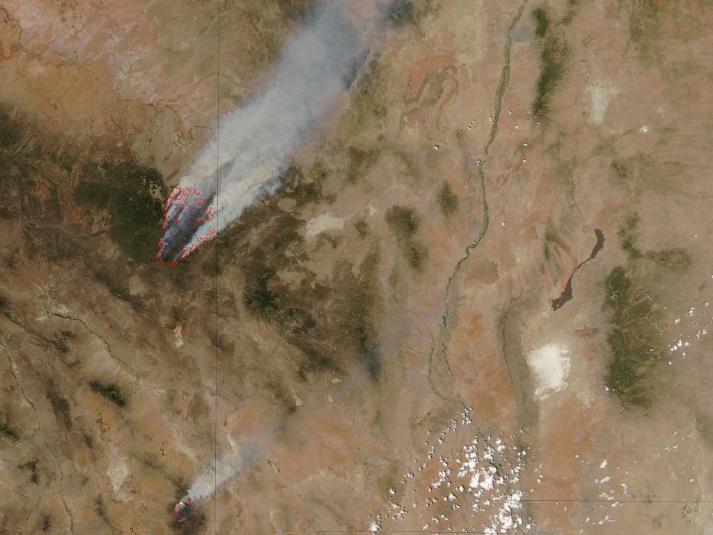 Wallow North and Horseshoe Two Fires