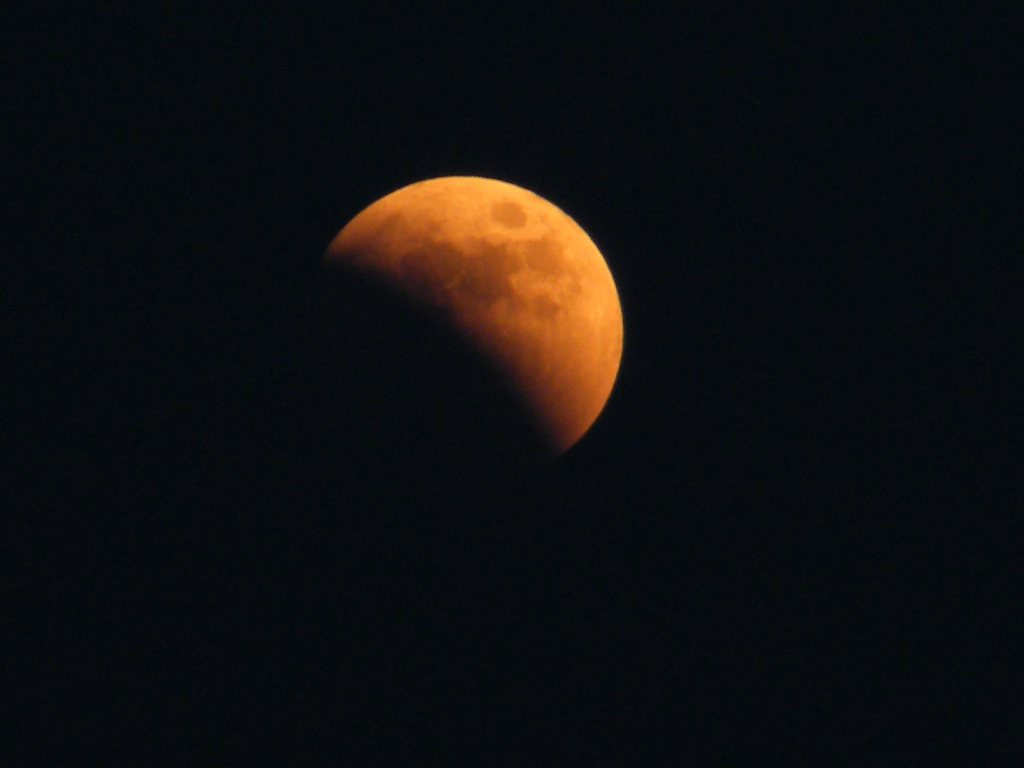 Lunar Eclipses: What Are They & When Is the Next One?