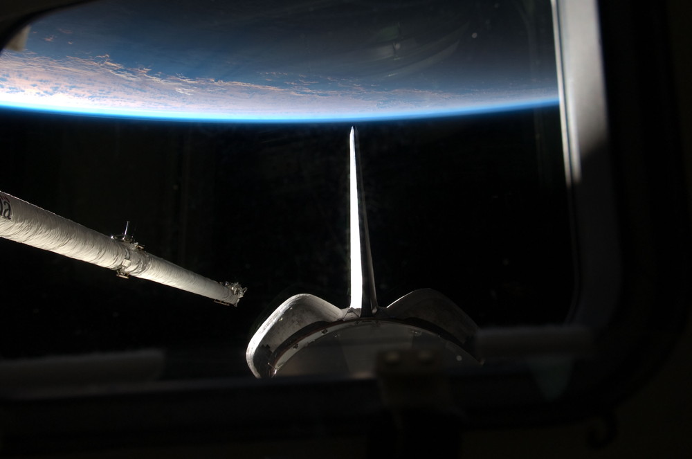 Atlantis' Orbiter Boom Sensor System