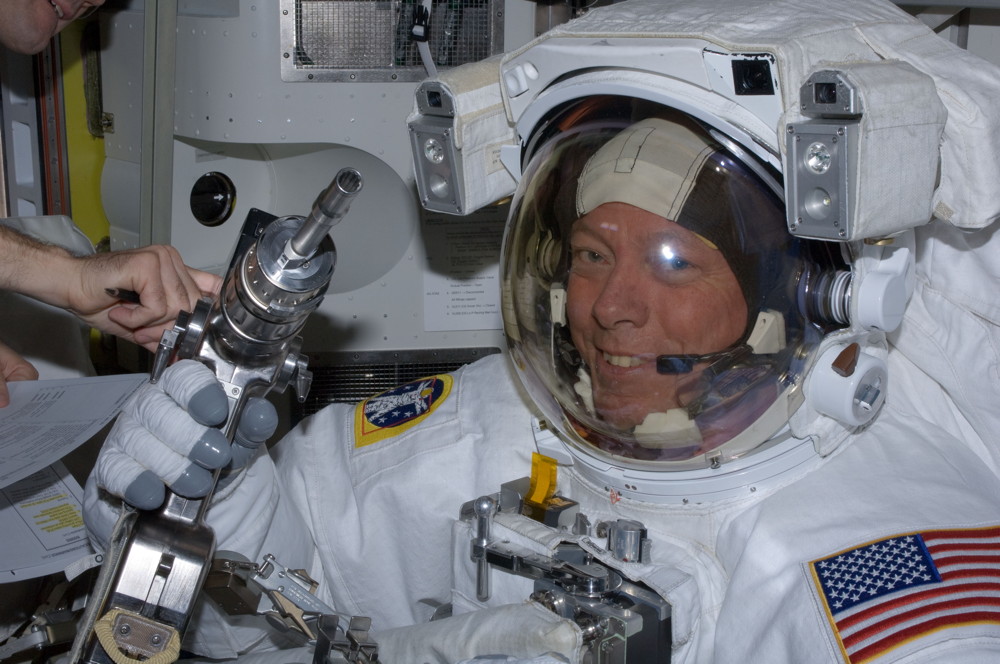 Fossum Prepares for Spacewalk