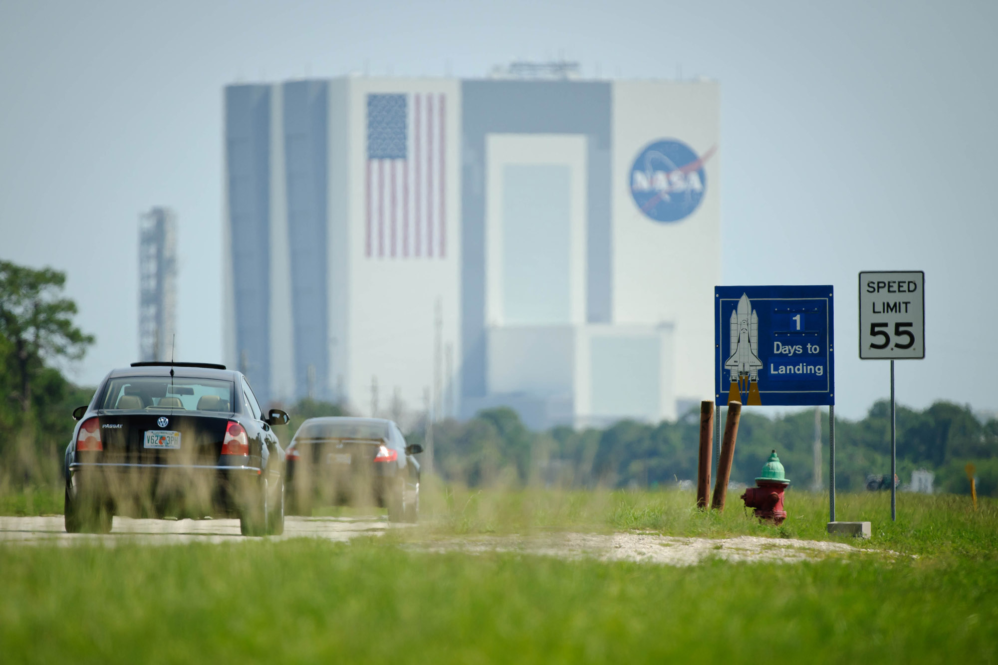 NASA Sign Heralds Space Shuttle Era's End