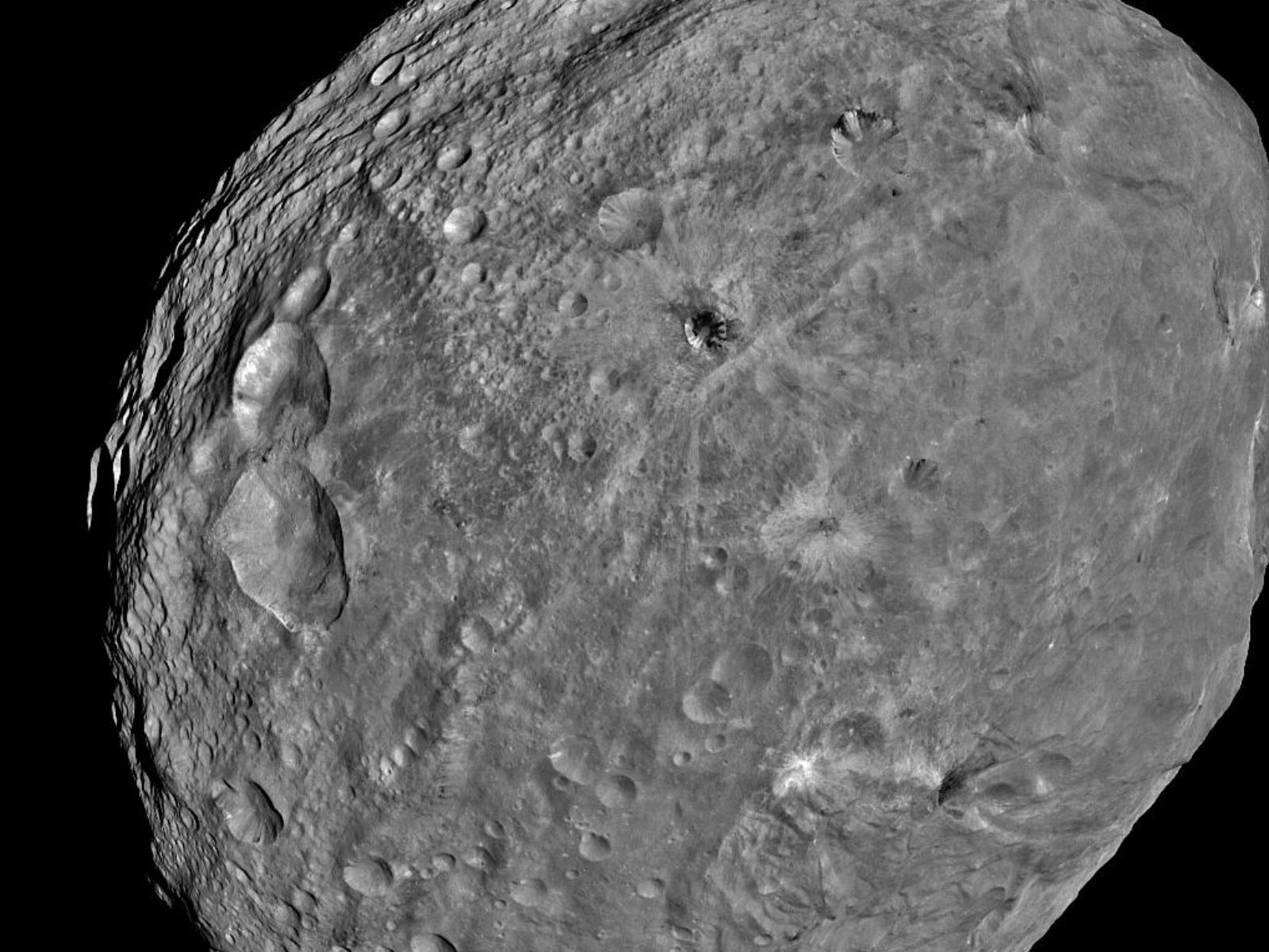 Full-Frame Image of Vesta