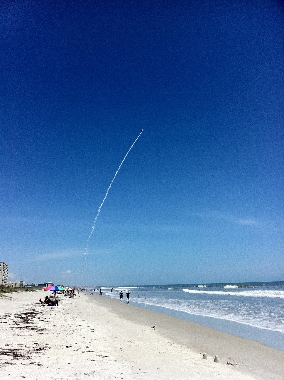 Juno Launch as Seen by Astronaut Nicole Stott
