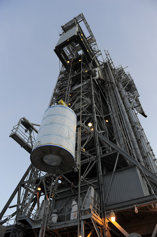GRAIL Spacecraft Lifted