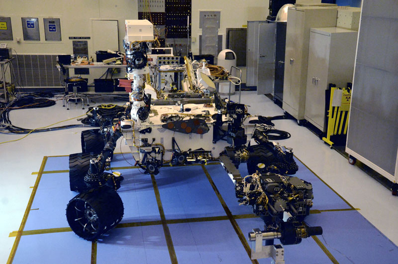 Curiosity Side View