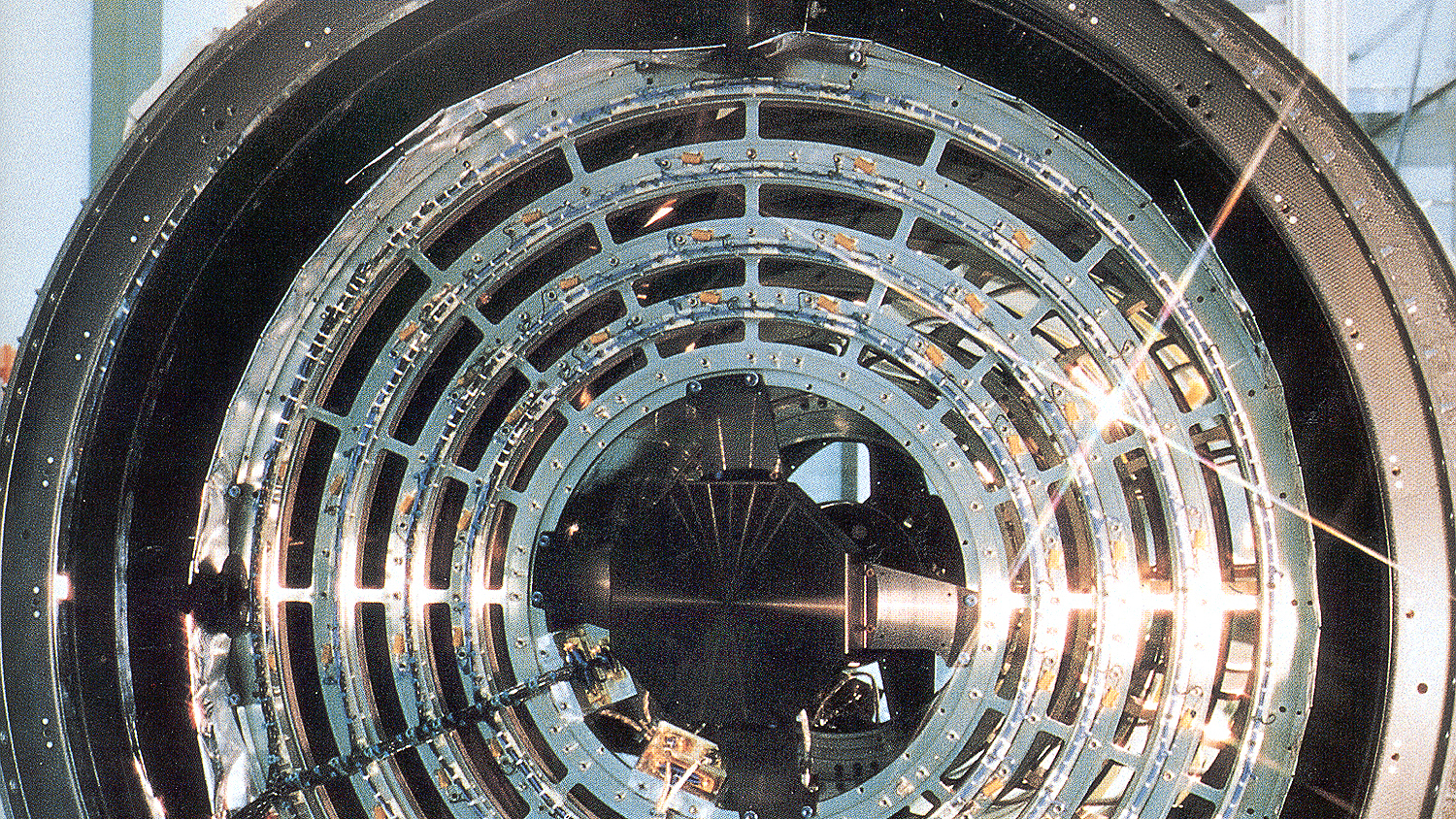 The ROSAT Mirror System