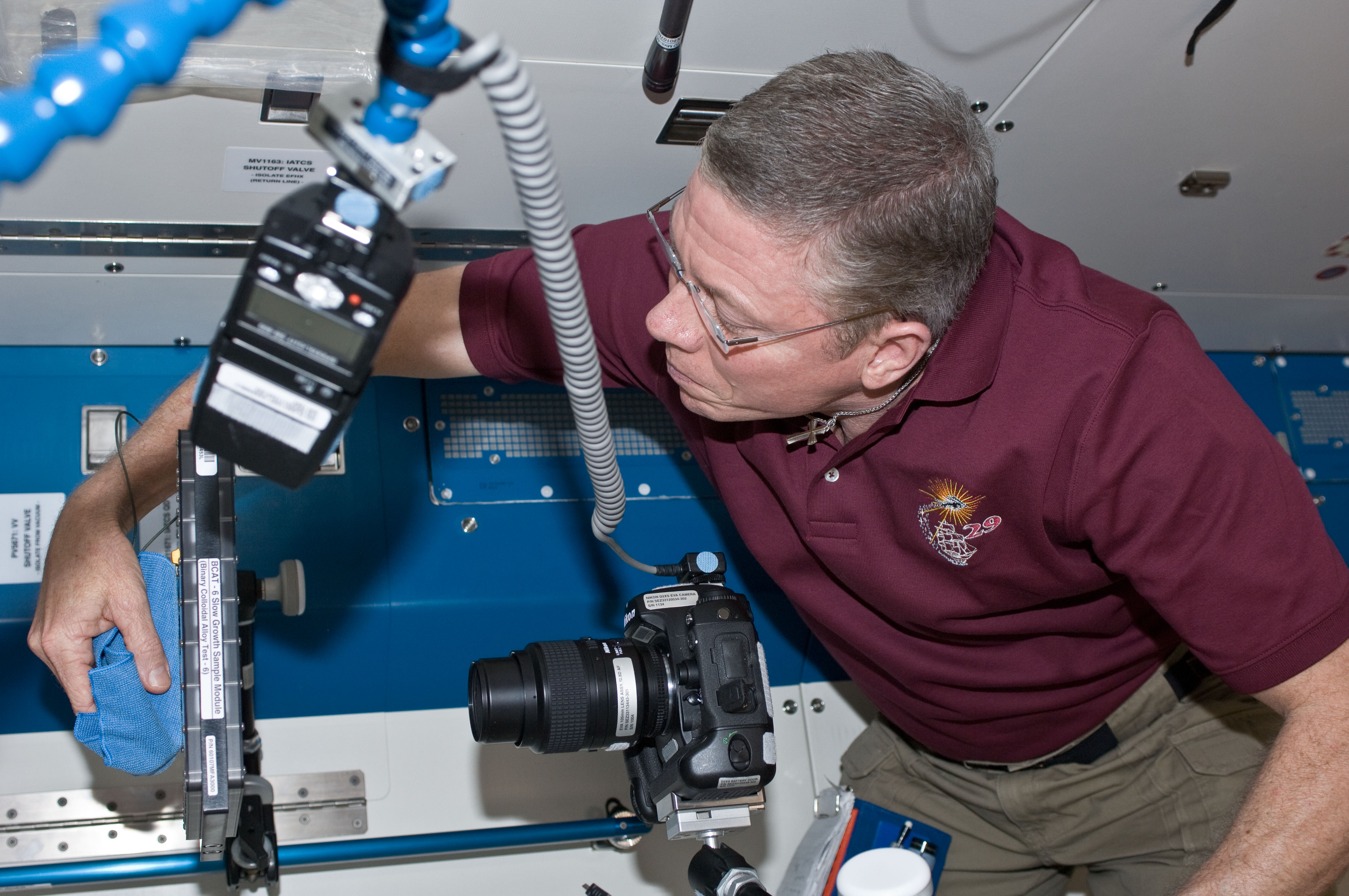 Expedition 29 Commander Performs an Experiment