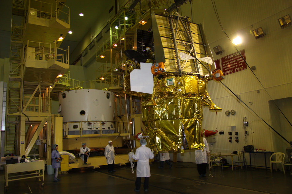 Russia Packs Mars Phobos-Grunt Spacecraft for Launch