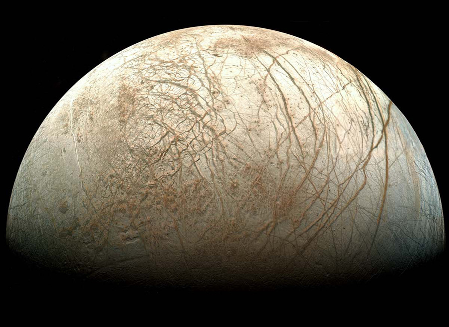 Life on Jupiter Moon Europa May Hide in Depths to Survive