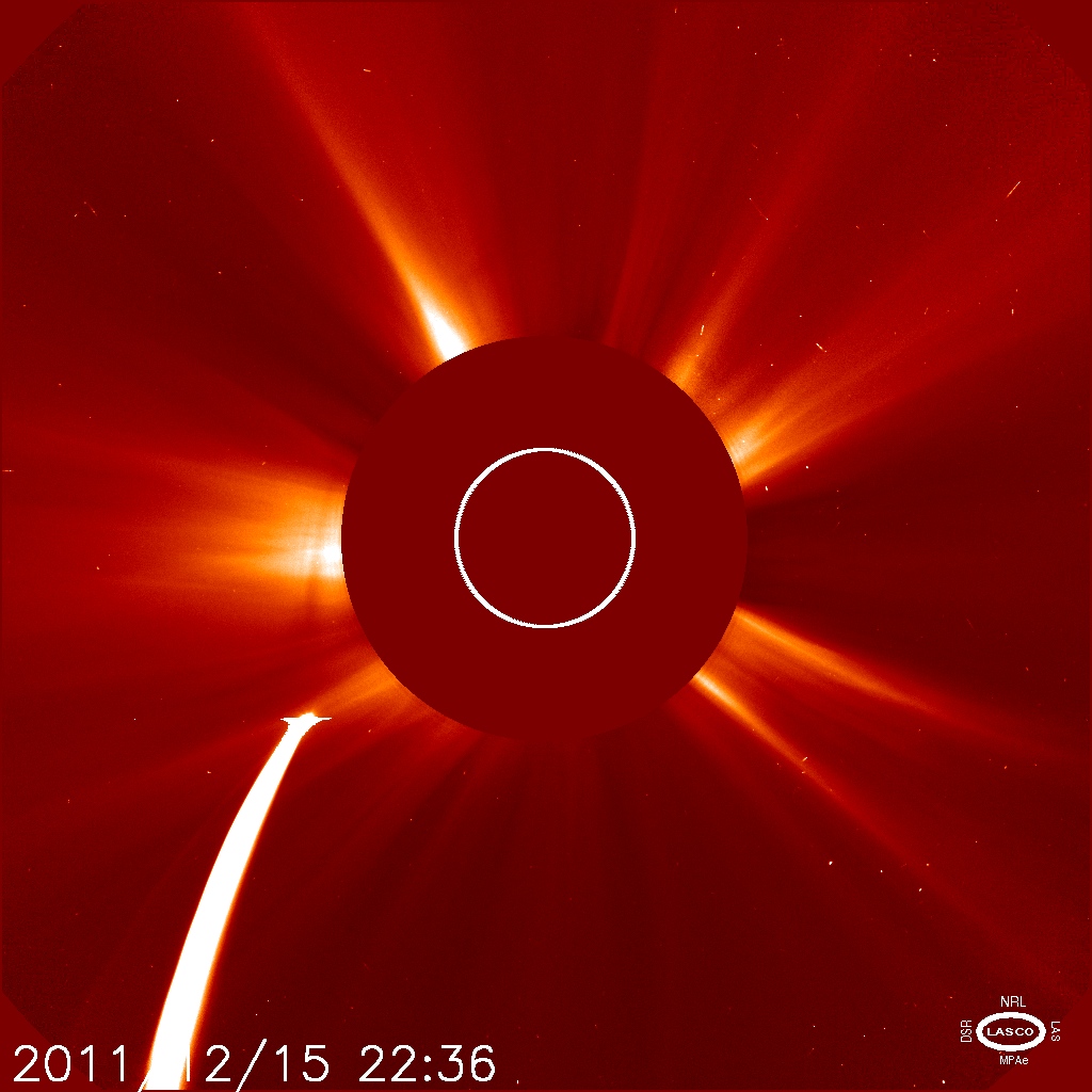 Comet Lovejoy Nears the Sun