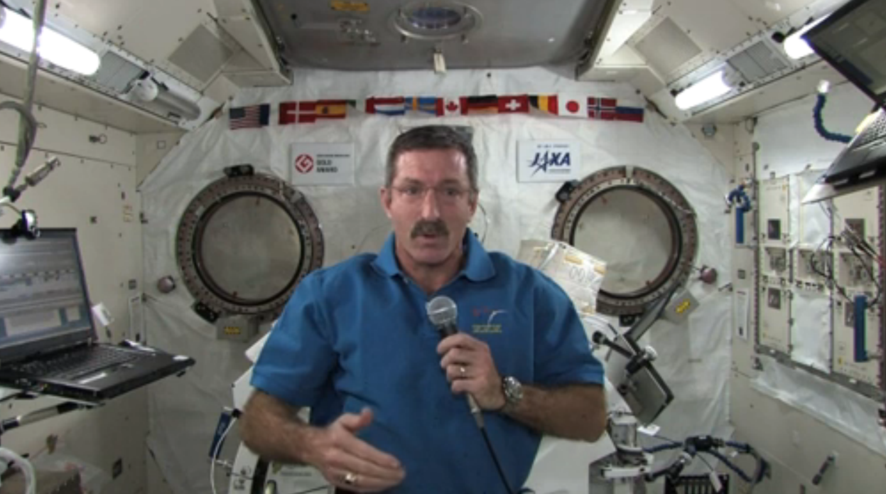 Dan Burbank Sends Holiday Wishes From International Space Station