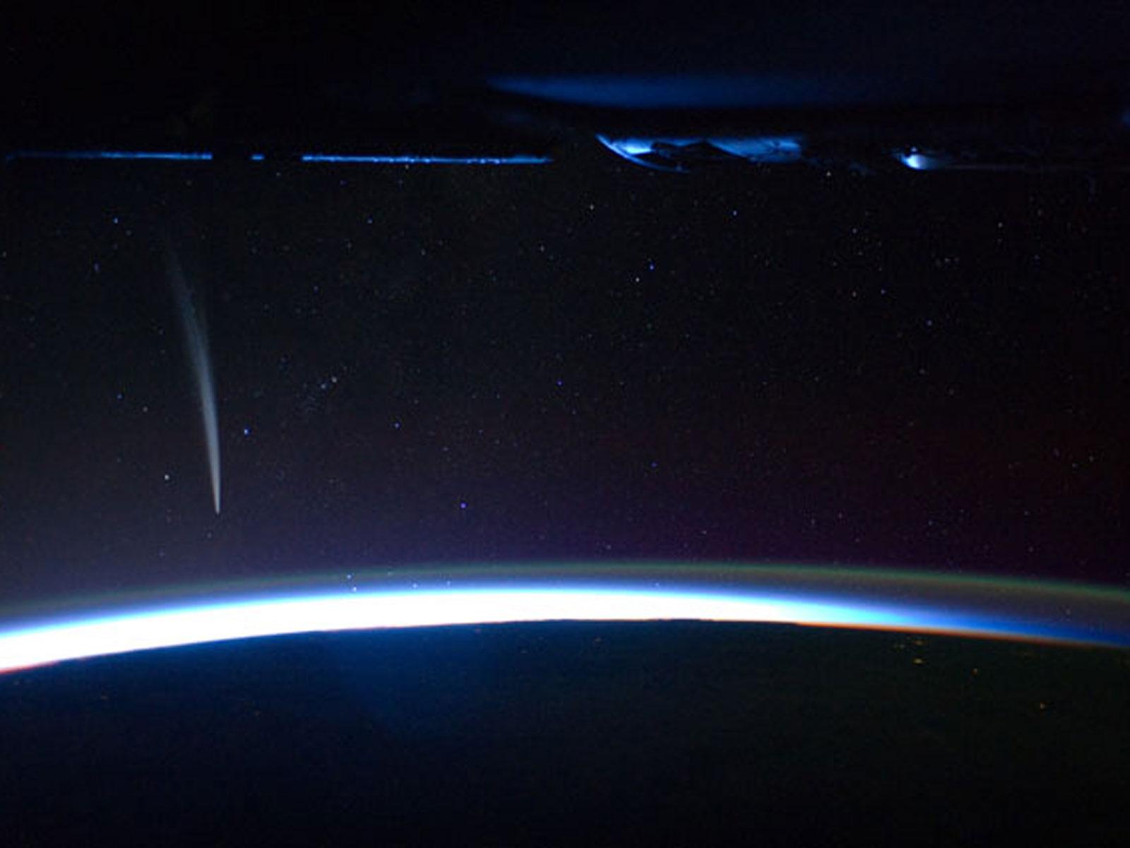 Comet Lovejoy from ISS
