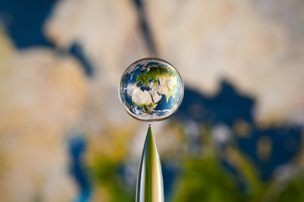 Earth In a Droplet