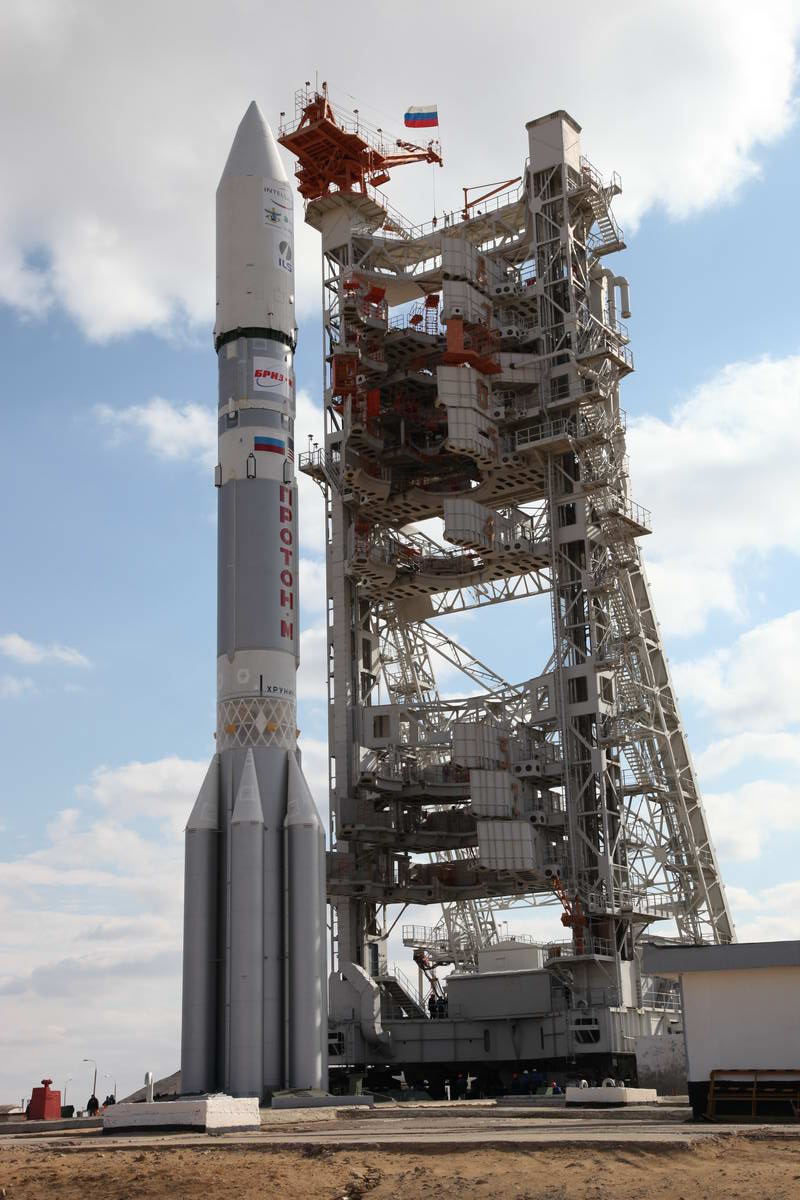 Proton Rocket Prepared to Launch Intelsat 22 Satellite