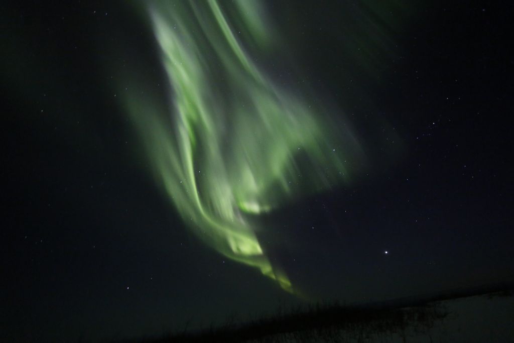 Alaska Aurora Dances on April 12, 2012