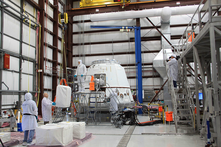 Loading Cargo into the Dragon Capsule