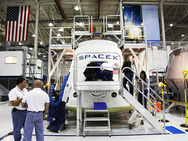 Dragon Capsule Engineering Model