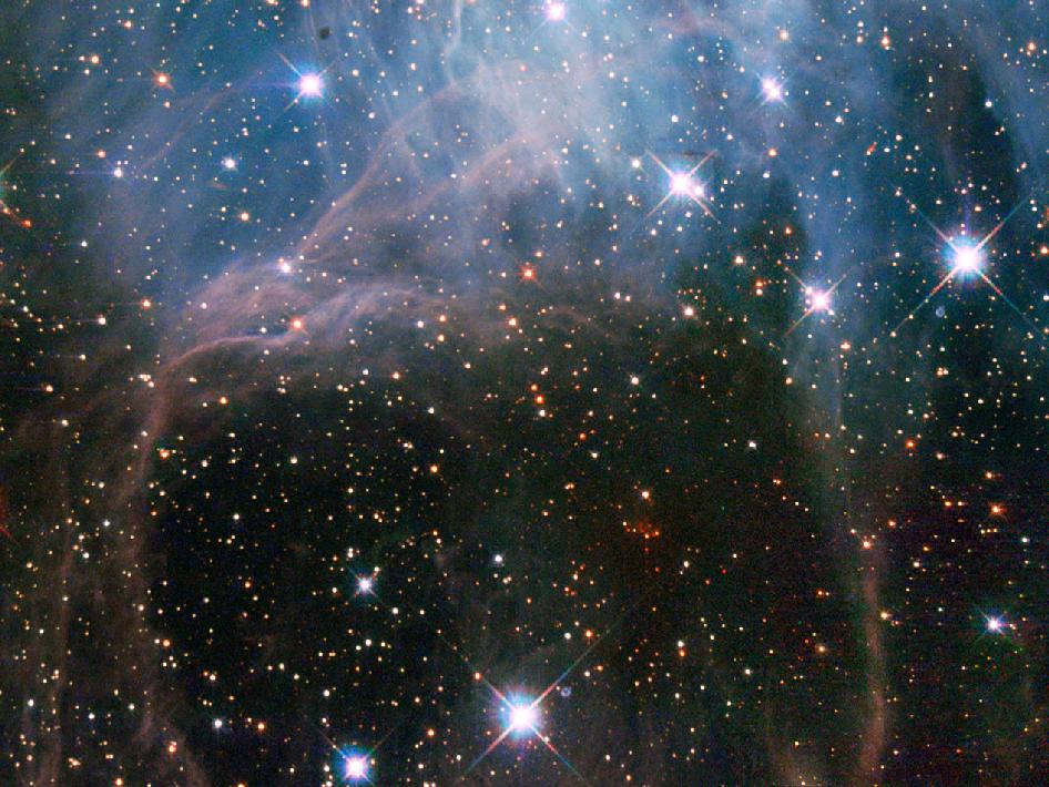 Hubble Space Telescope Sees Cluster of Stars in Large Magellanic Cloud