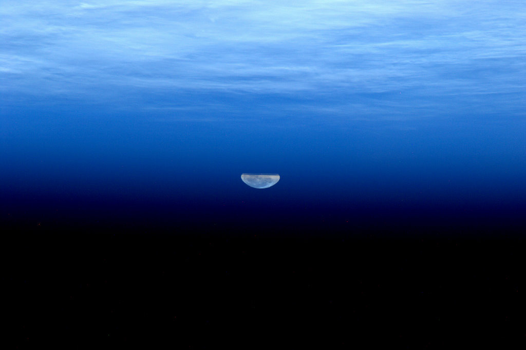 Flattened Moonbeams