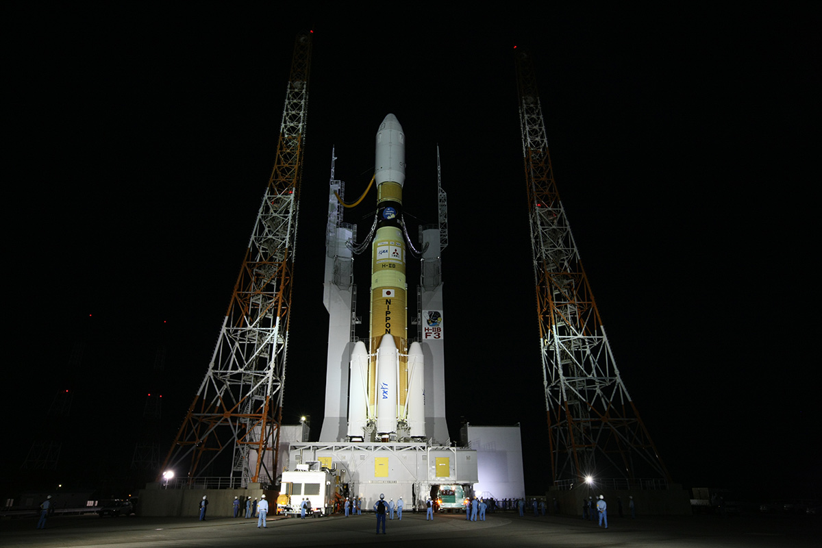 Japan Moves HTV-3 to Launch Pad
