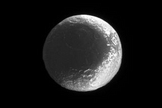 The equatorial ridge of Iapetus can reach heights of up to 12 miles (20 km). This image reveals mountains only about half that height.