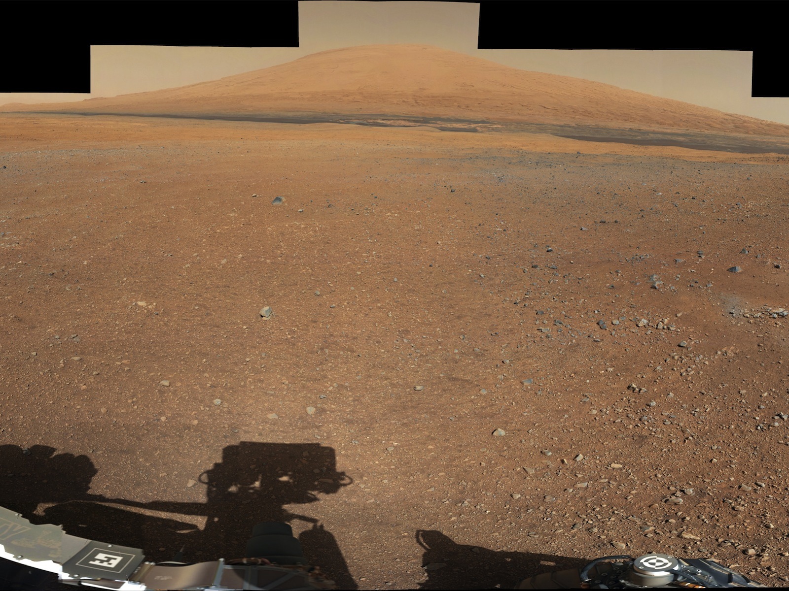 Landing Site Panorama, with the Heights of Mount Sharp