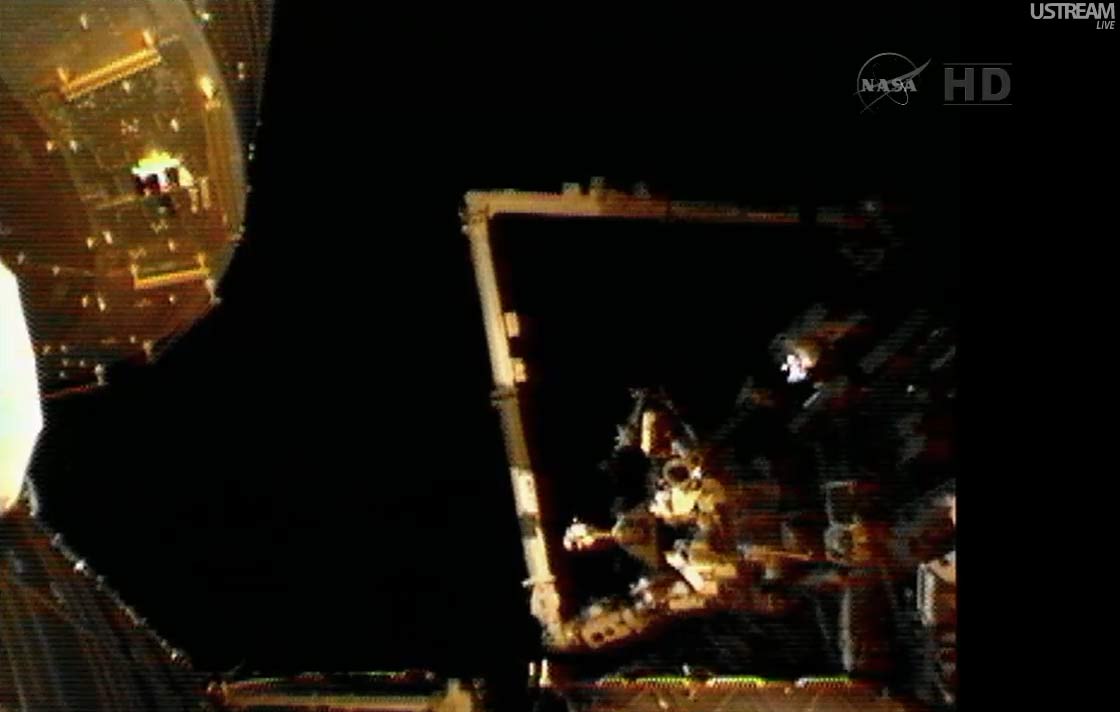 Expedition 32 Spacewalk - Robotic Arm