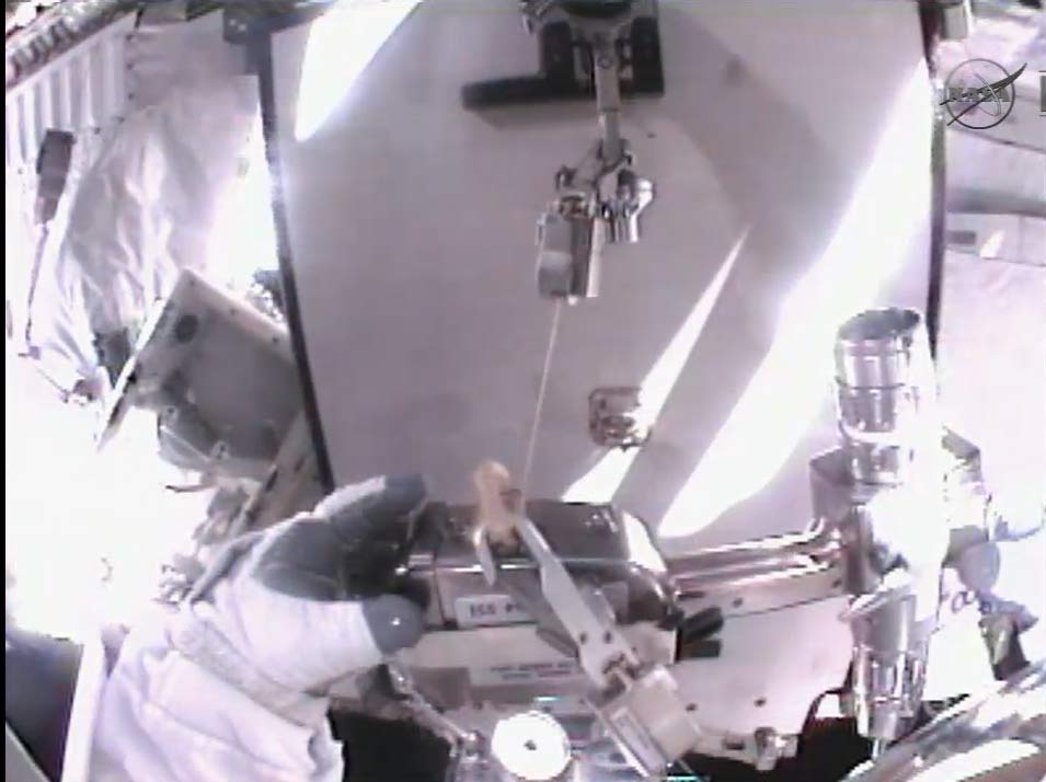 Spacewalker Akihiko Hoshide's Helmet Camera View