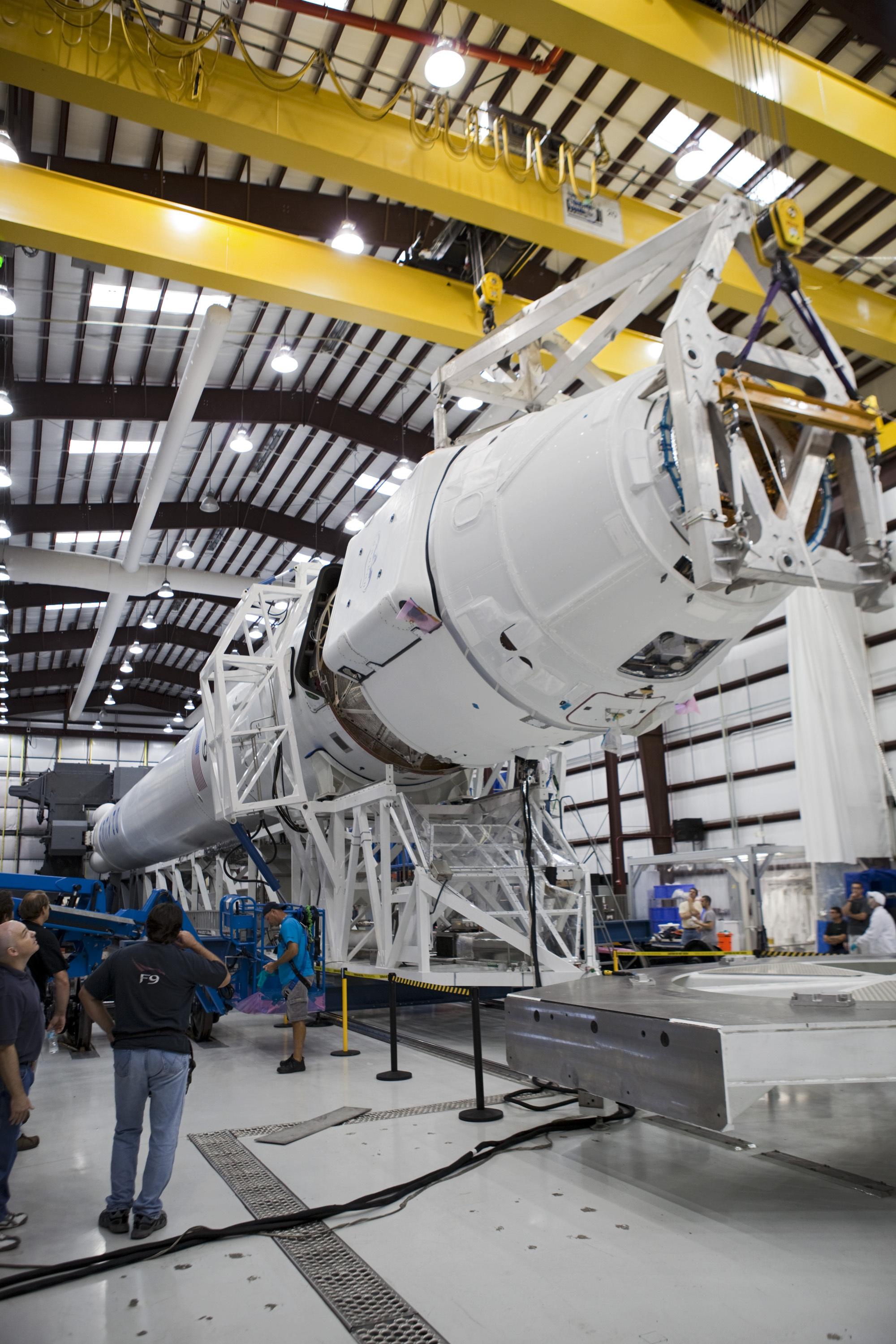 SpaceX Dragon Meets Falcon 9