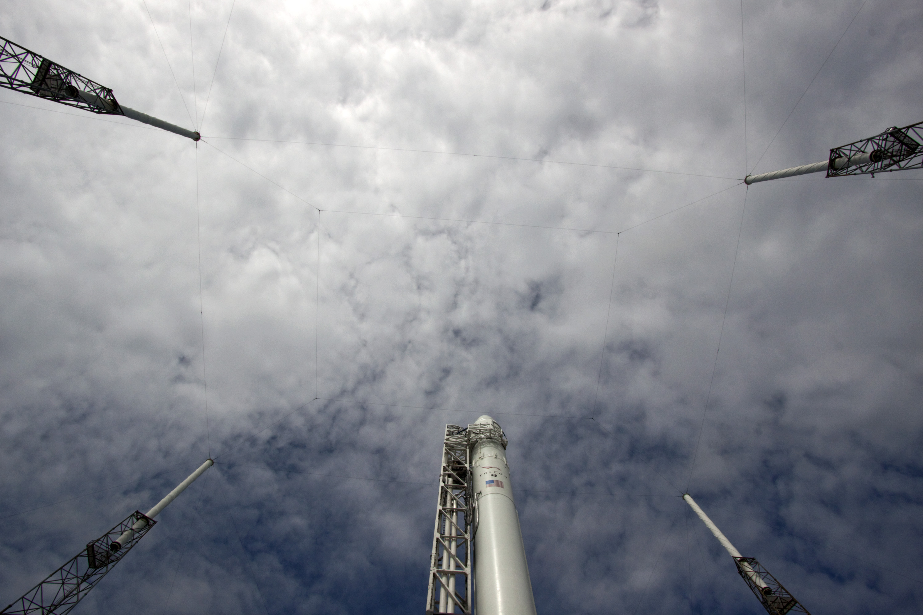 SpaceX's Falcon 9 Unique View