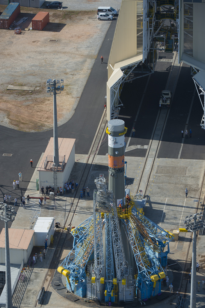 Soyuz VS03 Transfer to Launch Zone