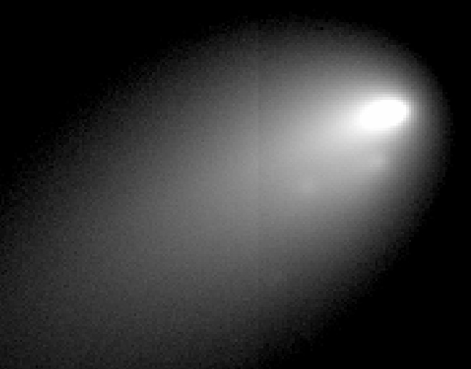 Comet Breaks Apart Before Astronomers' Eyes