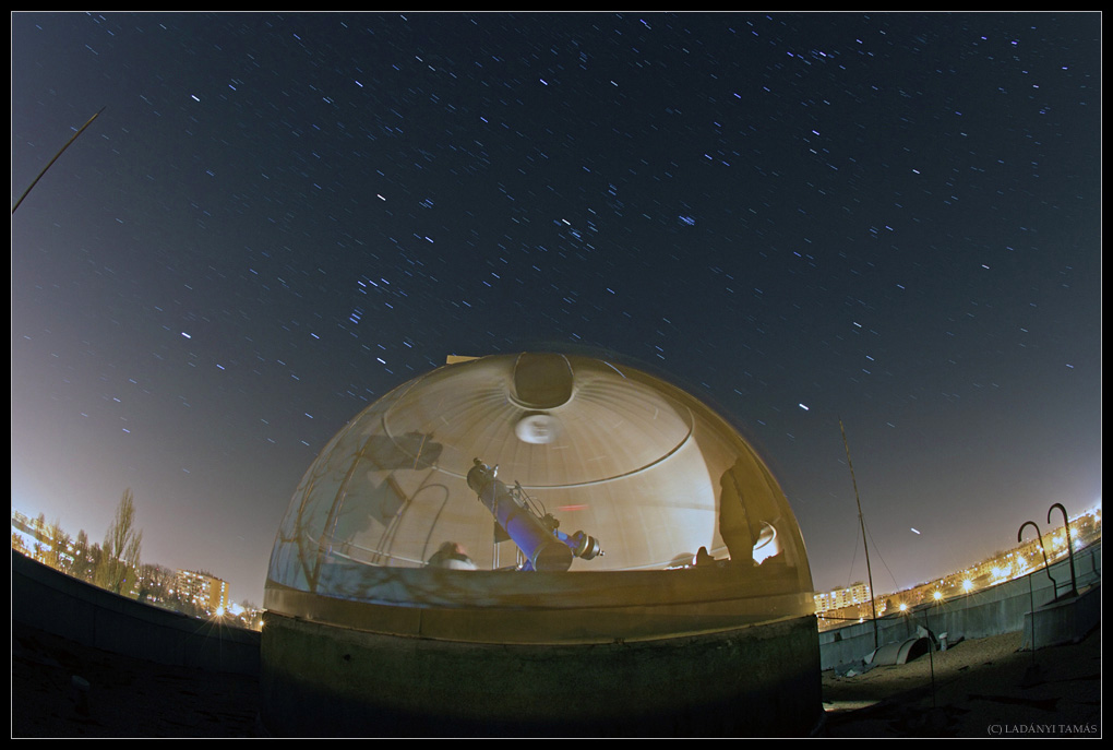 Stars Shine Over Hungarian Observatory in Photo
