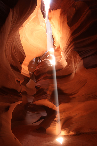 Eclipse Sightseeing: Upper Antelope Canyon