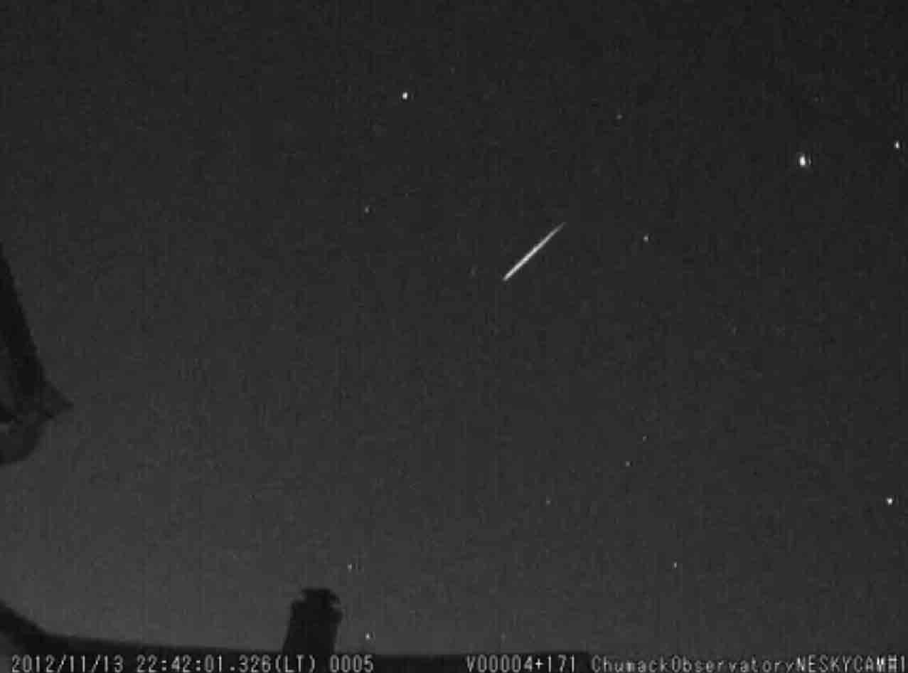 Early 2012 Leonid Meteors
