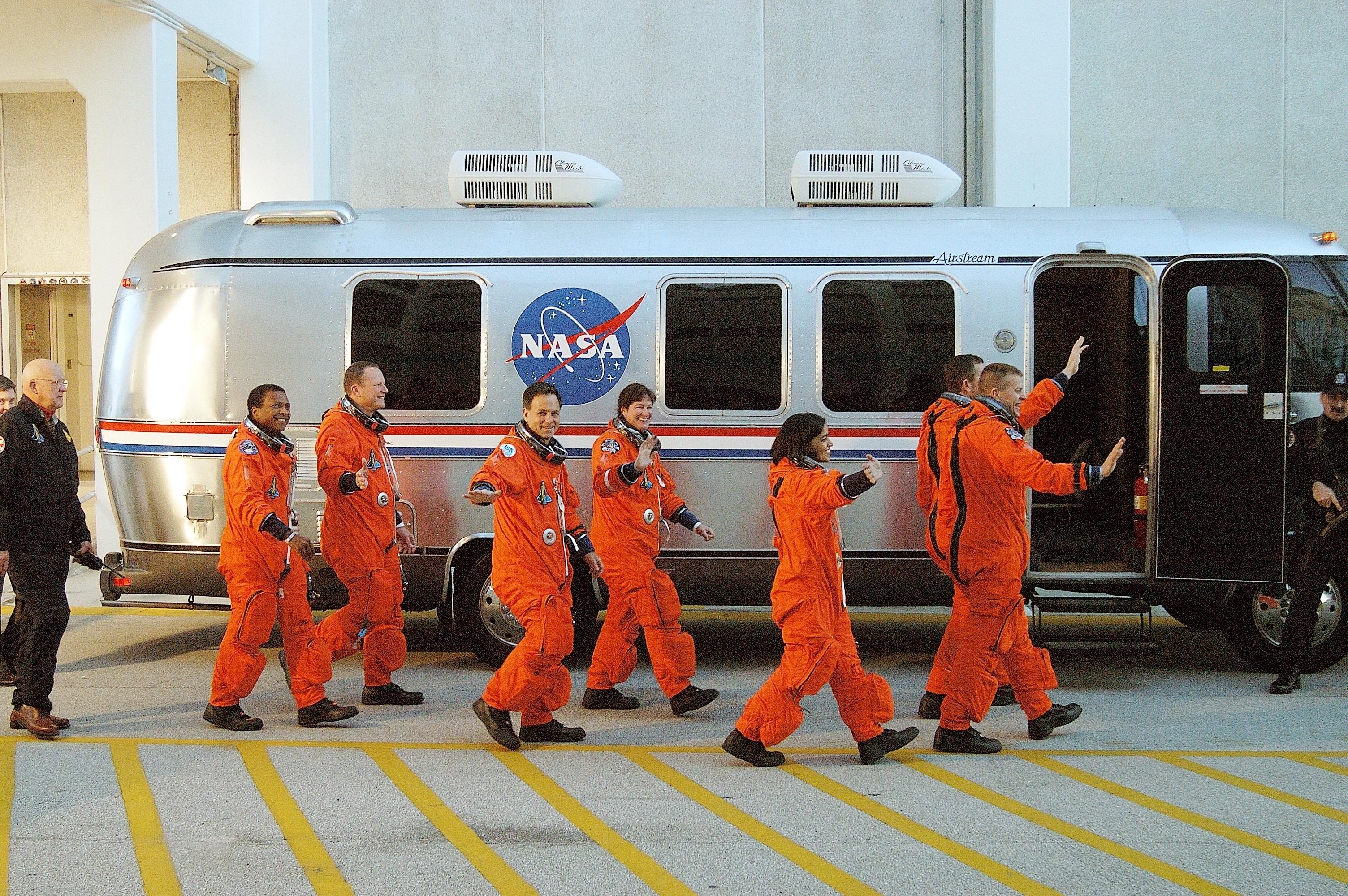 Shuttle Columbia's STS-107 Crew: Walkout