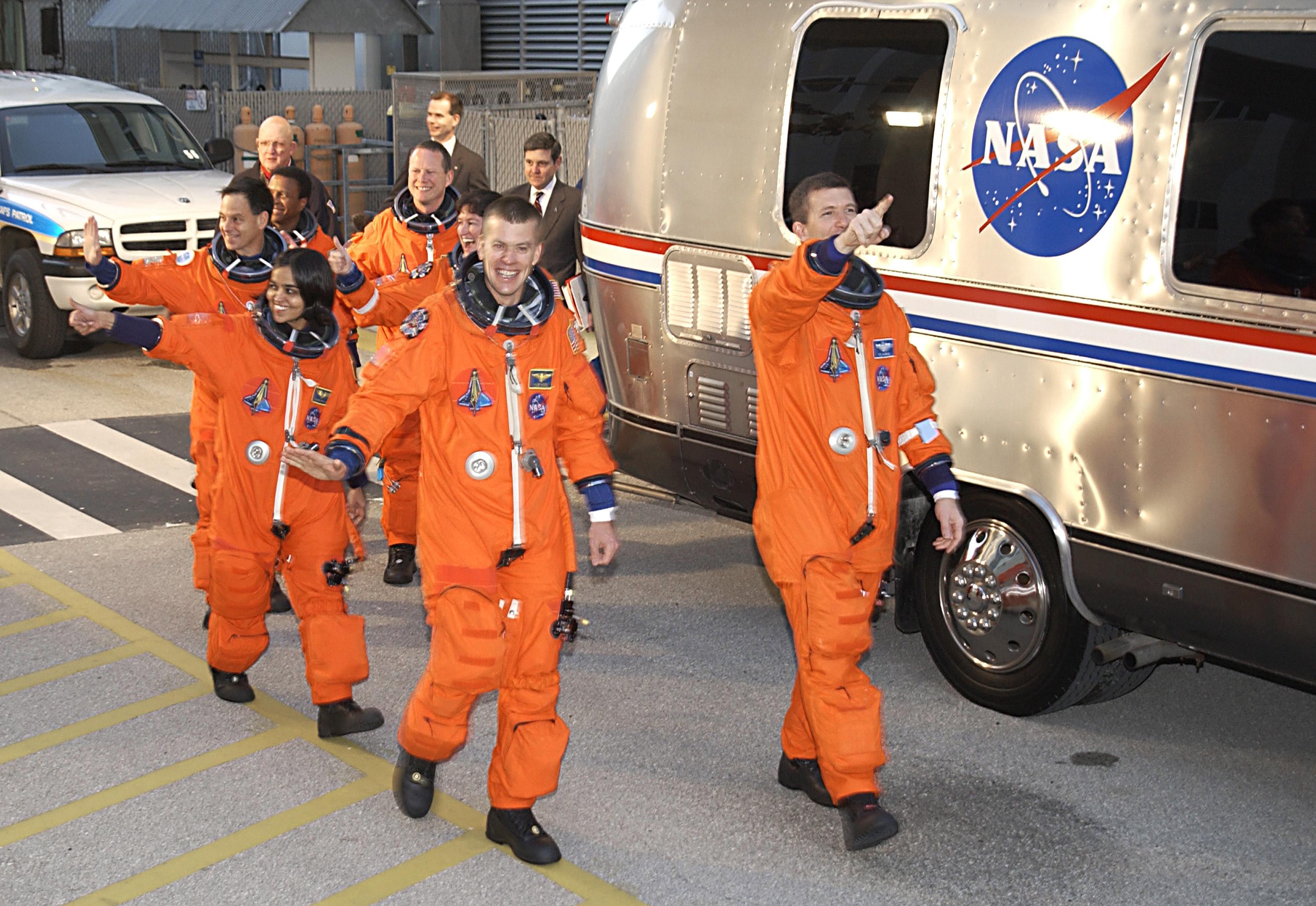 Shuttle Columbia's STS-107 Crew: Walkout