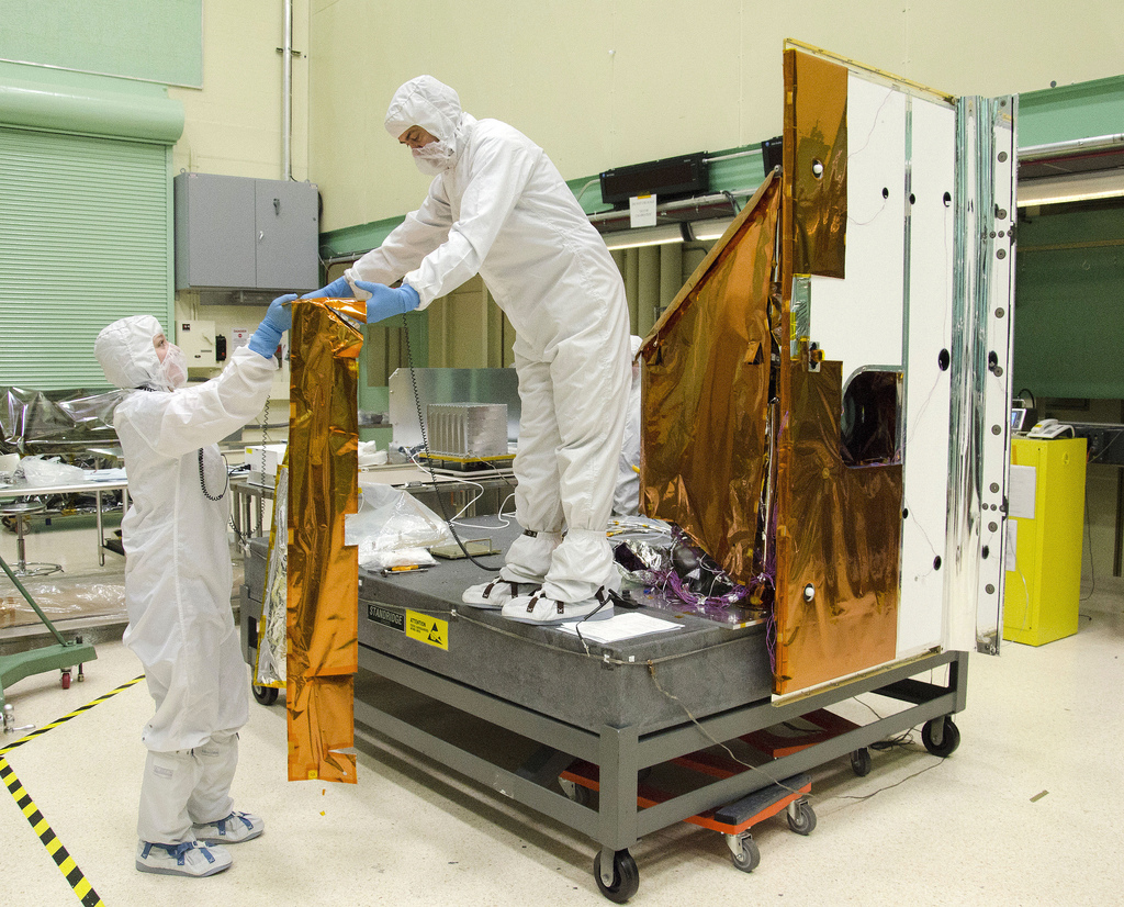 Assembly of Landsat's TIRS Instrument