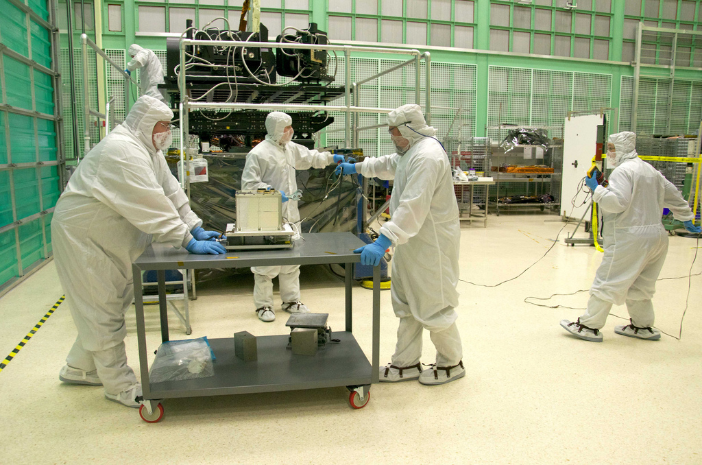 Assembly of Landsat TIRS Instrument