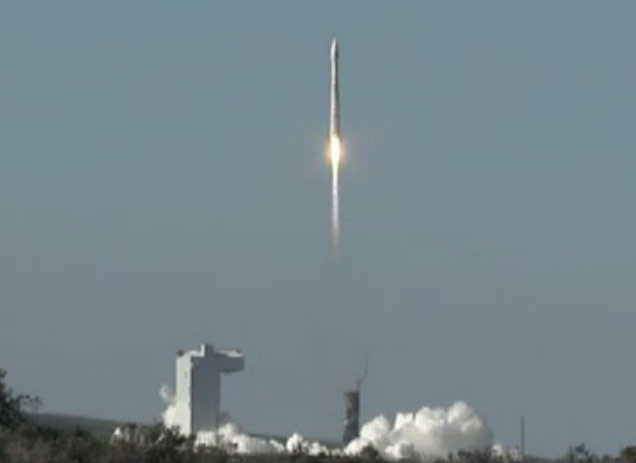 Atlas 5 Rocket With Landsat Payload Launches